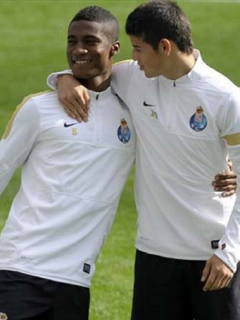 James y Quiñones