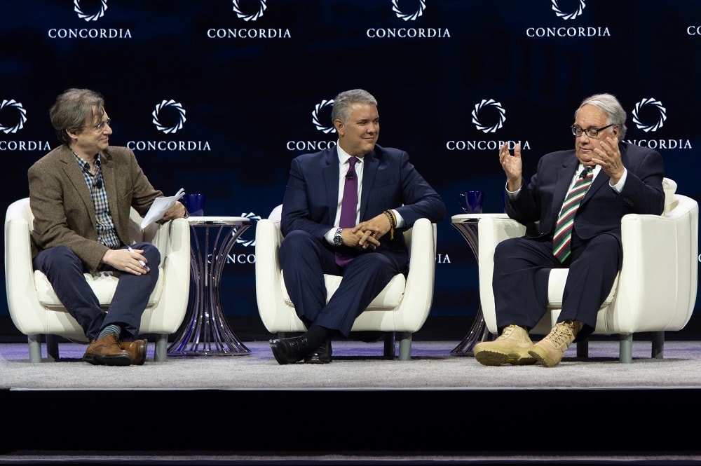 Iván Duque con Howard Buffett