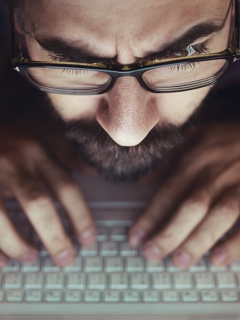 Manipulación de redes sociales