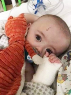 Niño con cáncer