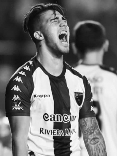 Ezequiel Esperón