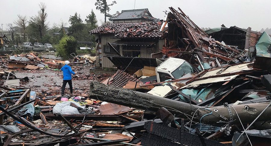 Daños en Japón por tifón Hagibi.