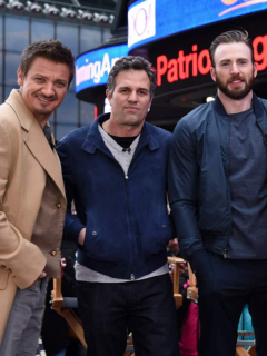 Jeremy Renner, Mark Ruffalo, Chris Evans y Robert Downey Jr.