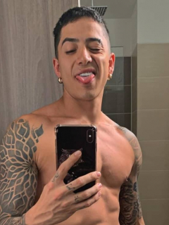 Andy Rivera, cantante.