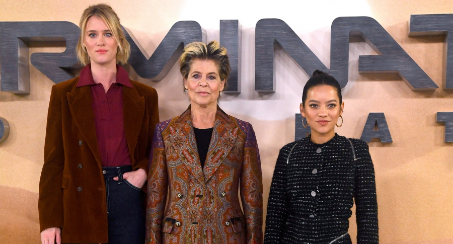 Mackenzie Davis, Linda Hamilton y Natalia Reyes