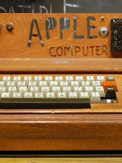 Apple l