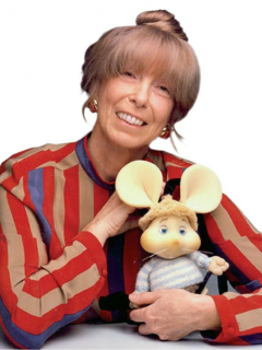 María Perego y Topo Gigio