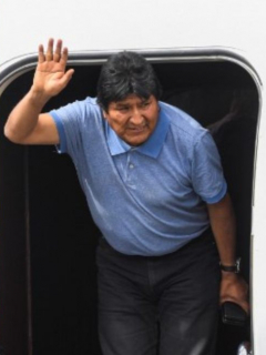 Guillermo Ochoa y Evo Morales
