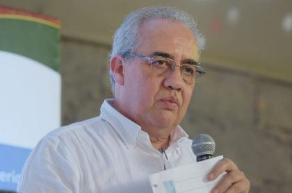 Pablo Elías González, director de la UNP