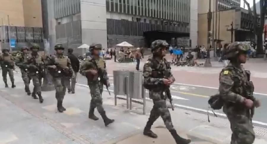 Soldados en Bogotá