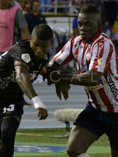 Junior vs. América