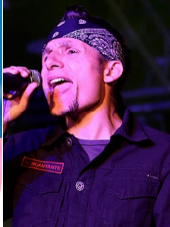 Carlos Vives, Shakira, J Balvin y Mario Muñoz, cantantes.