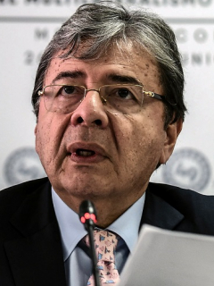 Carlos Holmes Trujillo