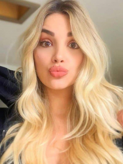 Melina Ramírez, presentadora.
