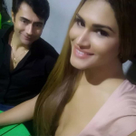 Mauro Urquijo y esposa.