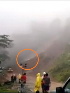 Derrumbe en vía Medellín-Quibdó