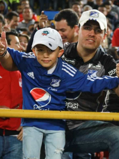 Hinchas de Millonarios y América