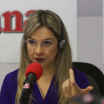 Vicky Dávia - Esmad