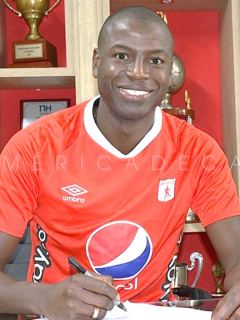 Adrián Ramos