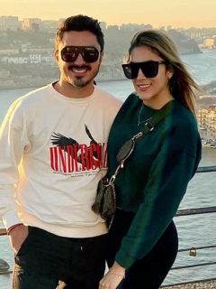 Harold Jiménez, productor, y Daniela Ospina, modelo.