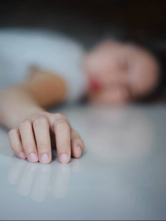 Mujer muerta