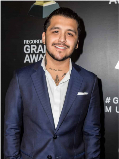 Christian Nodal y Piso 21