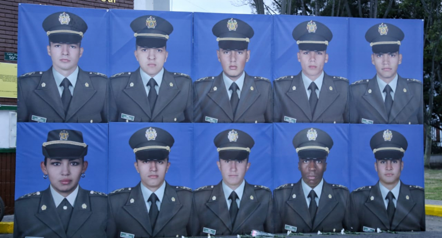 Cadetes asesinados en atentado a la Escuela de Policía General Santander