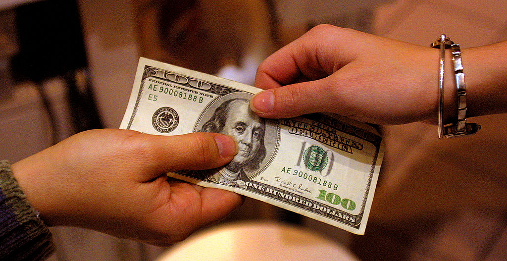 Dólar.