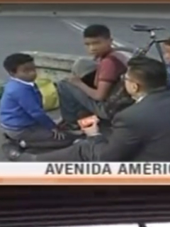 Periodista de City TV y niños