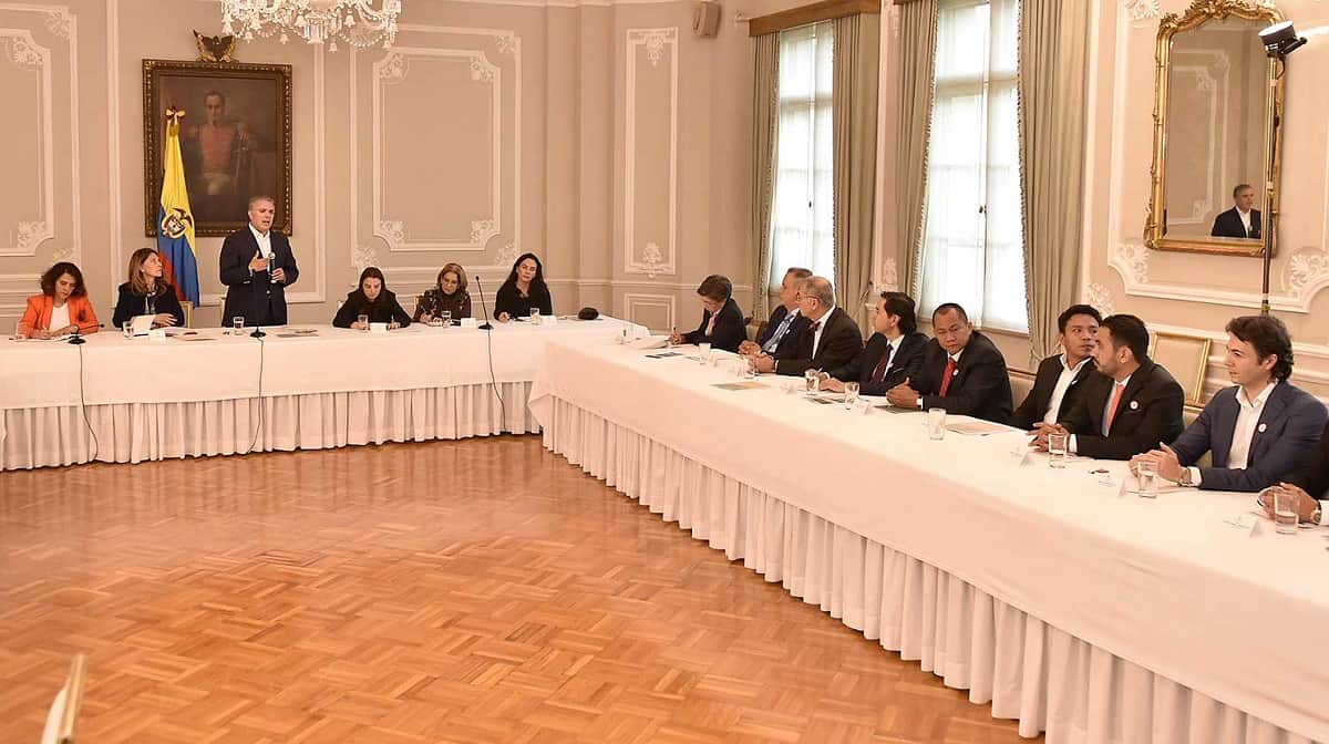 Iván Duque con alcaldes del país