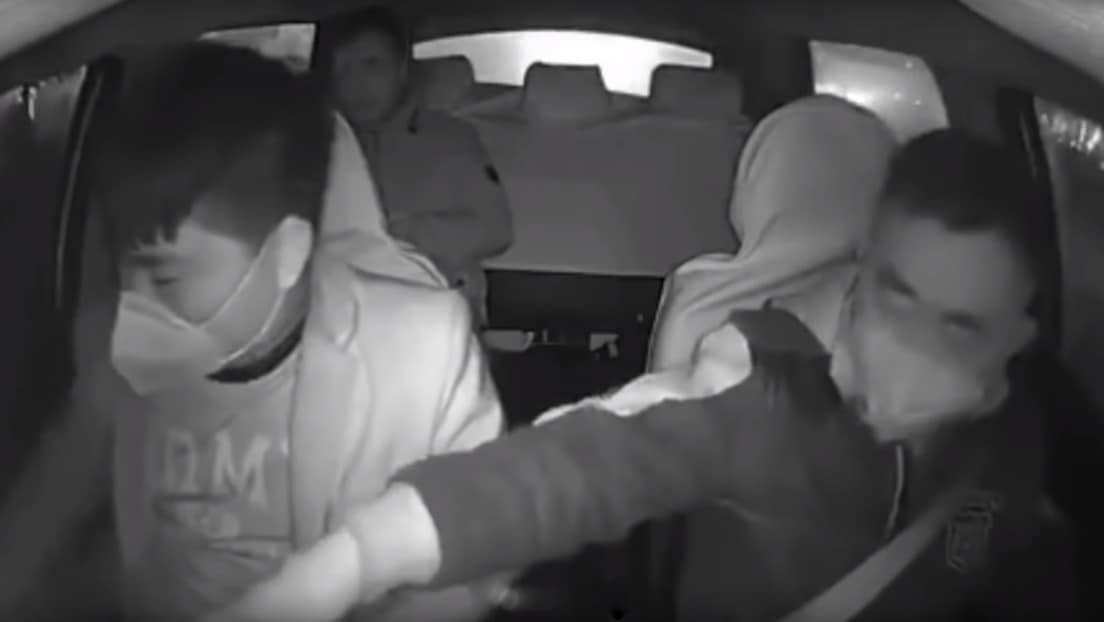 taxi chino tapabocas