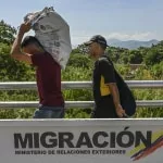 Venezolanos llegando a Colombia