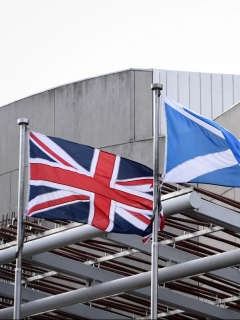 Banderas del Reino Unido, Escocia y la Unión Europea