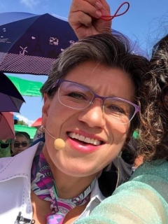 Claudia López, alcaldesa de Bogotá, y Angélica Lozano, senadora.