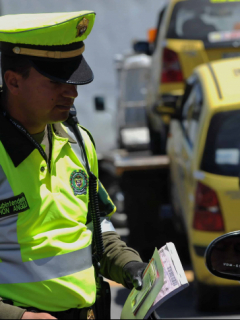 Policía de Tránsito.