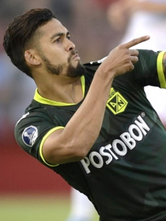 Andrés Andrade 'Rifle'