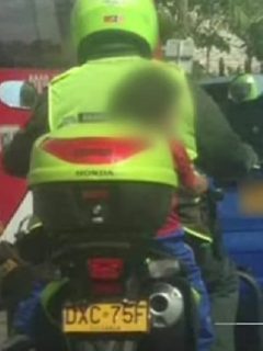Policía