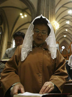 Feligresas de Corea del Sur en misa