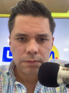 Vélez y Petro