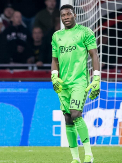 Onana-y-Davinson-Sánchez