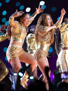 Liz Dany Campo y Shakira.