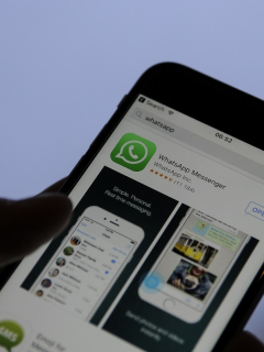 WhatsApp4