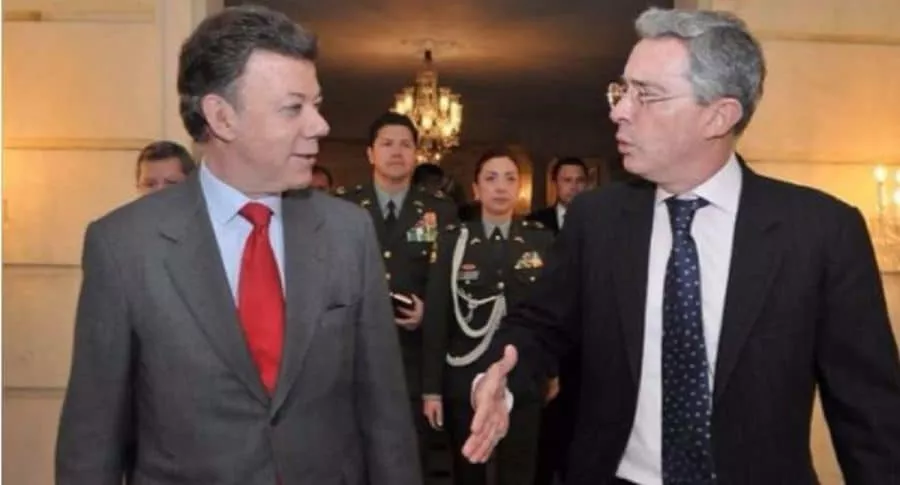 Álvaro Uribe habla de Santos y Odebrecht