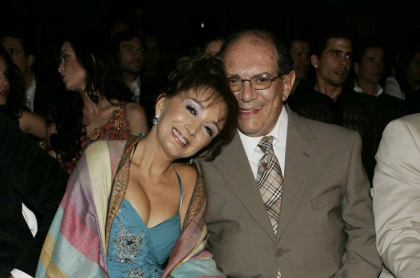 María Antonieta de las Nieves junto a su esposo Gabriel Fernández, en 2007