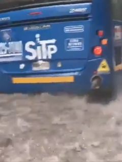 Lluvias en Bogotá colapsan movilidad
