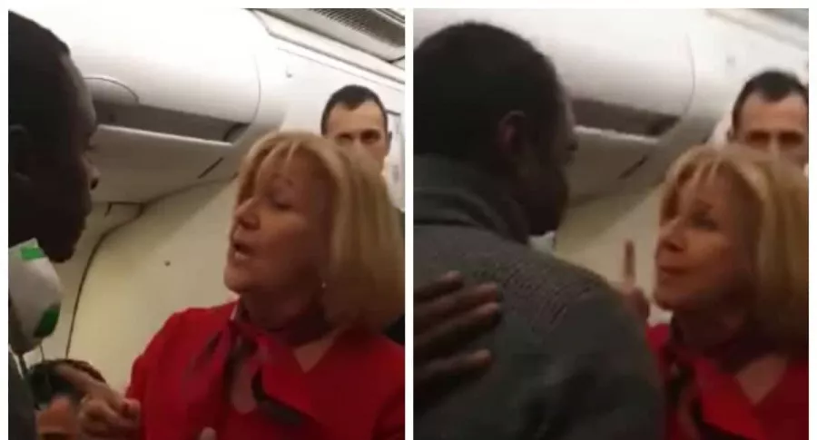 Hombre y azafata pelean en un avión.