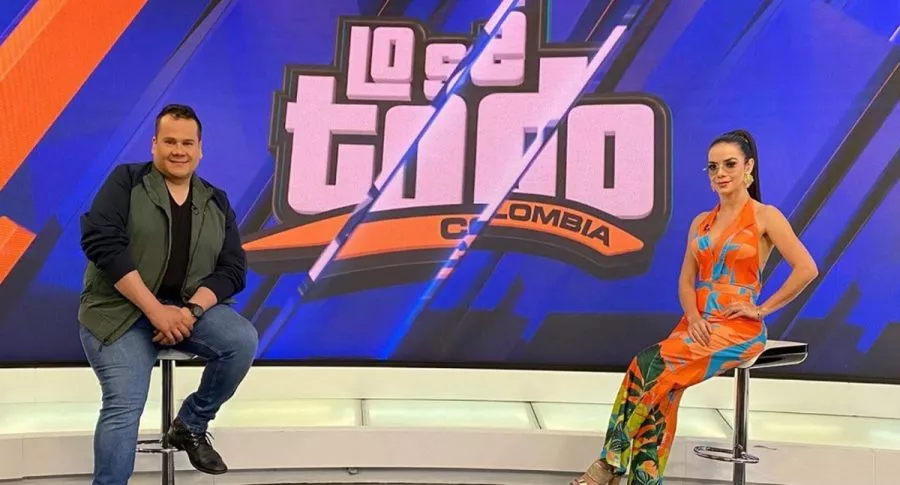 Ariel Osorio y Elianis garrido, presentadores.