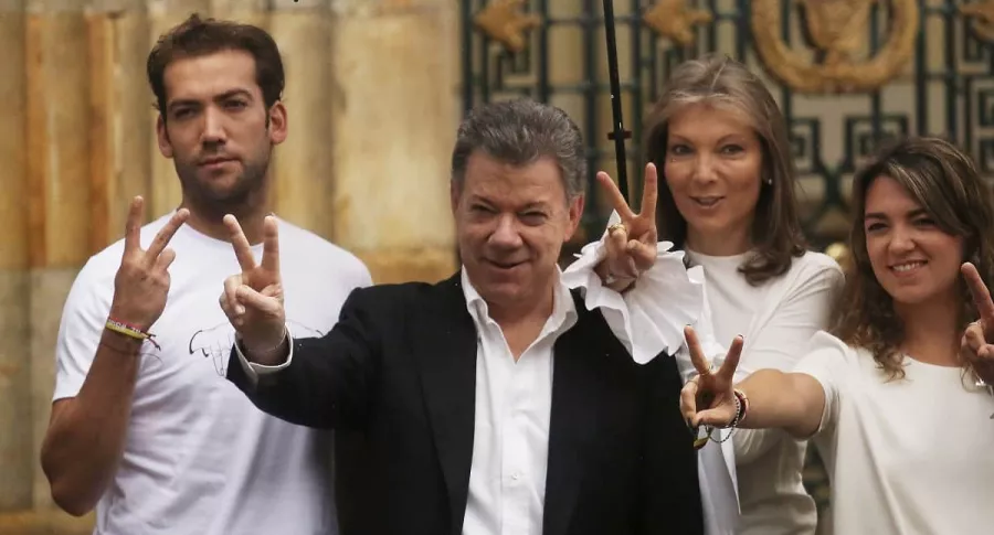 Juan Manuel Santos, expresidente, con su esposa, 'Tutina' de Santos, y sus hijos Martín y María Antonia.