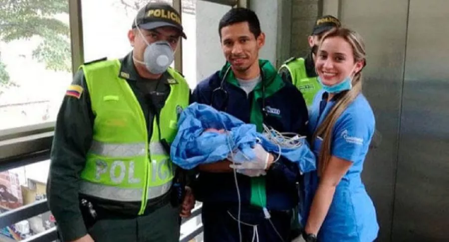 Mujer dio a luz en Metro de Medelllín