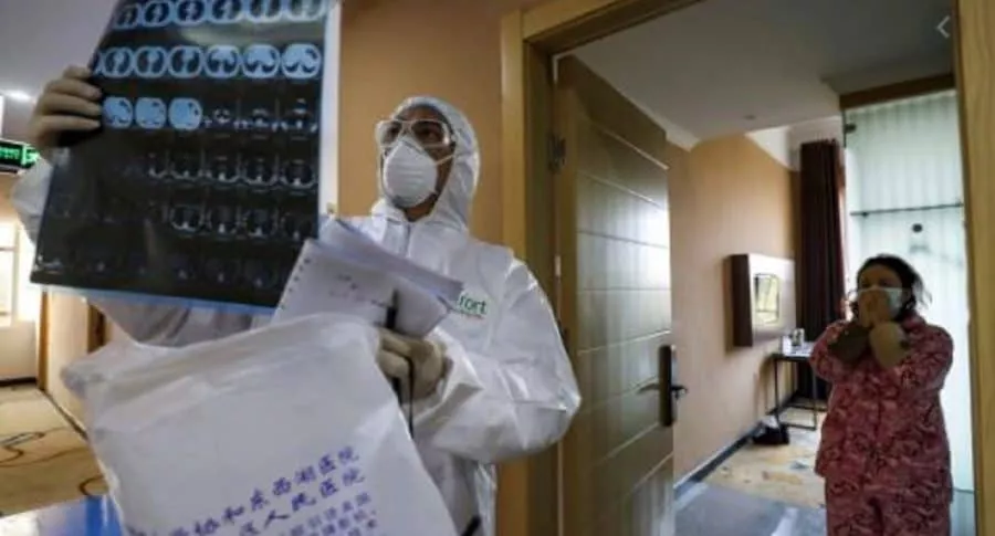 Personas que se recuepran de coronavirus en Colombia